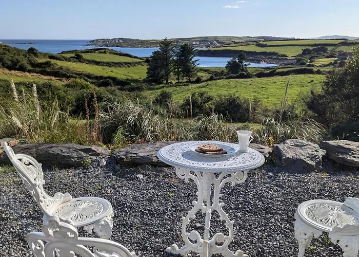 West Colla Place Bed & Breakfast