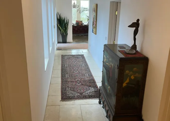 West Colla Place Schull